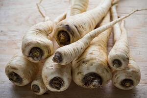 parsnip_multiple_1080px-1024x683